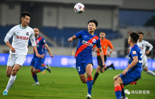  斯图加特老将宝刀未老，梅开二度助球队逃离降级区  